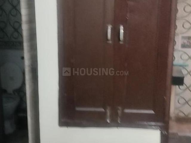 House for rent in East Delhi, Deri