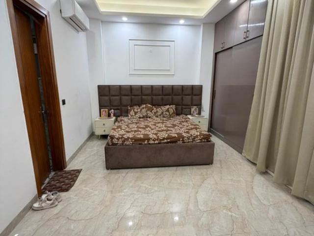 House for rent in South Delhi, Deri