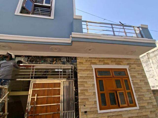 House for sale in Hariana