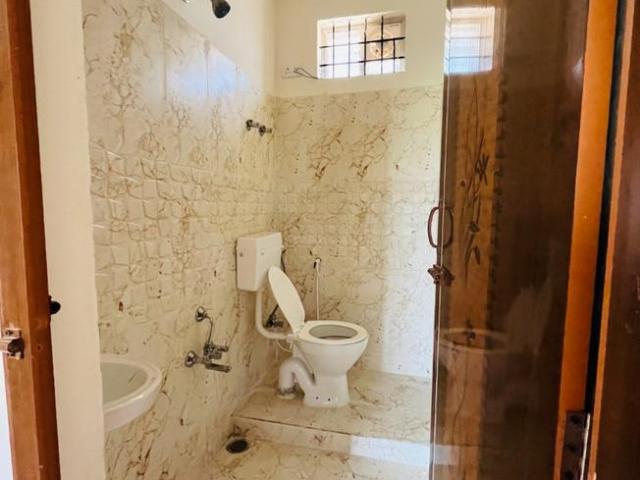 House for rent in Bangalore East, Cox Town - Bangalore