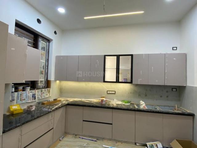House for rent in Hariana