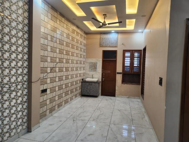 House for rent in Hariana