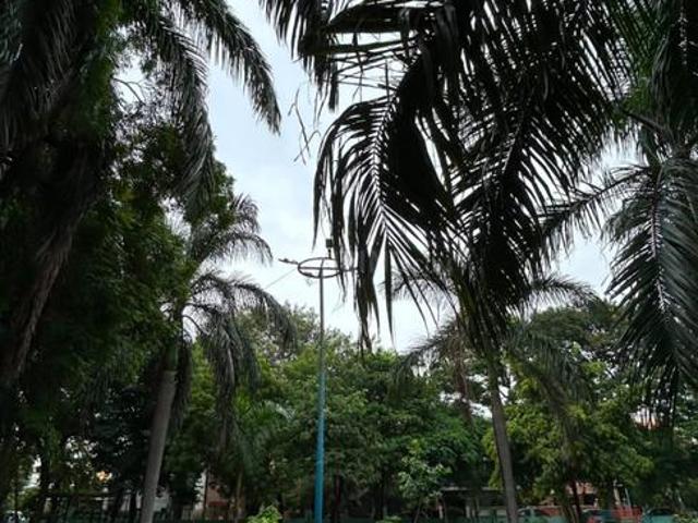 House for sale in Madya