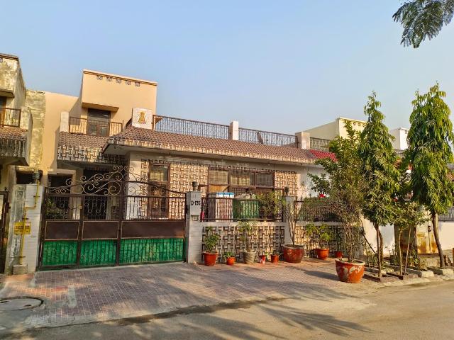 House for sale in Omicron 1A, Dadha