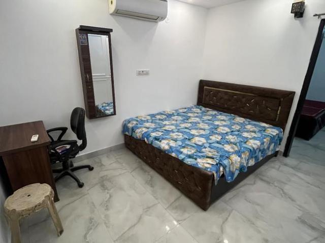 House for rent in Central Delhi, Deri