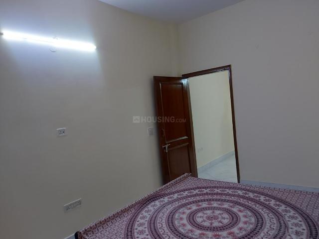 House for rent in Anand Parbat, Delhi