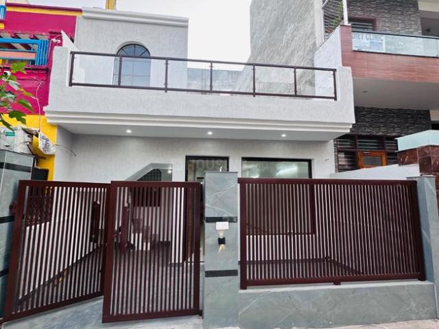 House for sale in Zirakpur, Punjab
