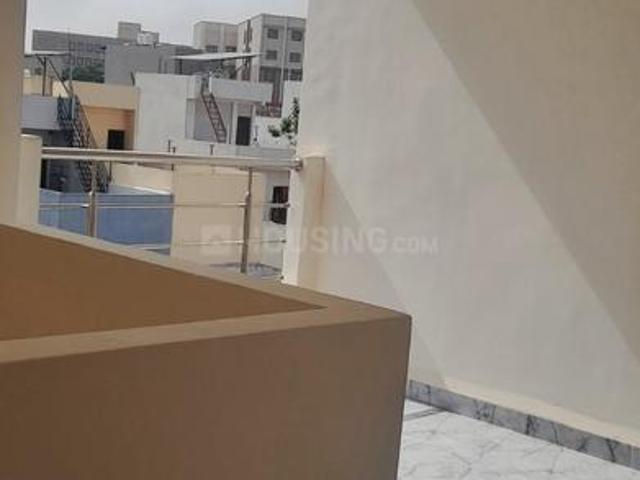 House for rent in Madya