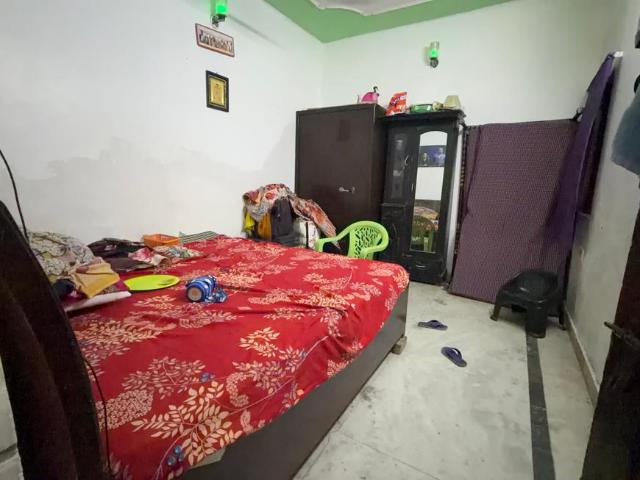 House for sale in West Delhi, Deri