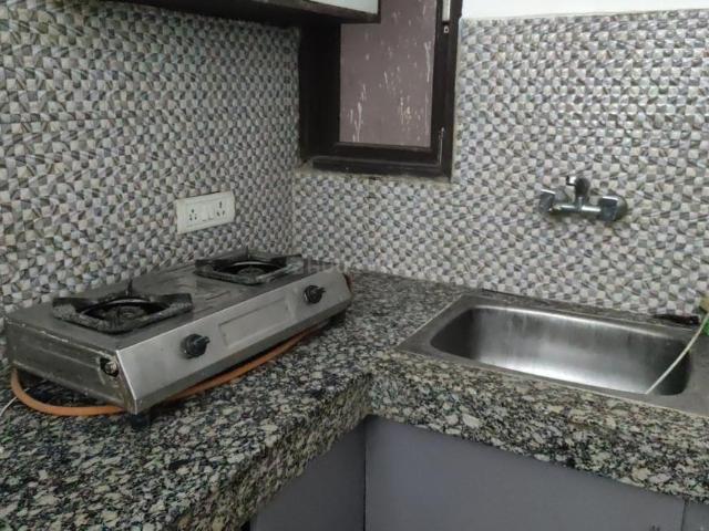 House for rent in South Delhi, Deri