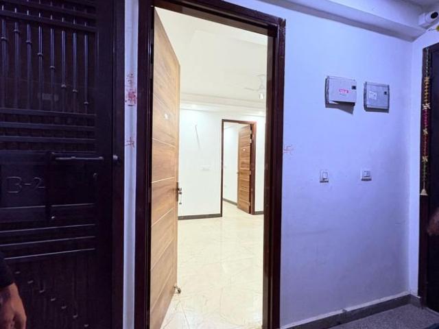 House for rent in South Delhi, Deri
