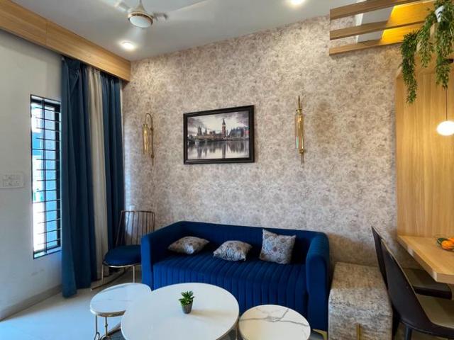 House for sale in Madya