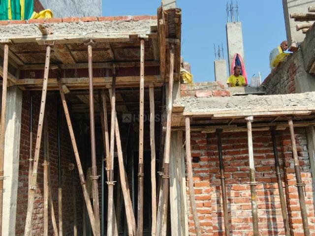 House for sale in Hariana