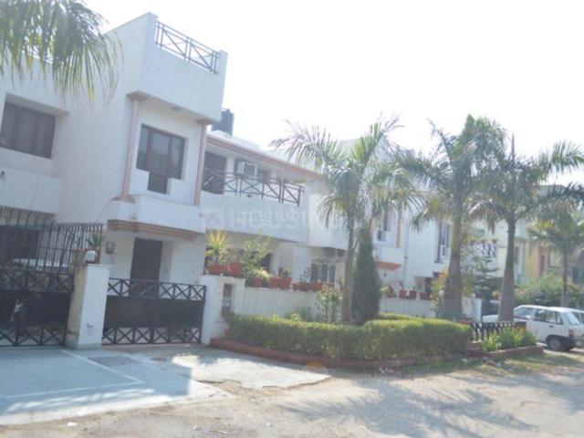House for rent in Hariana