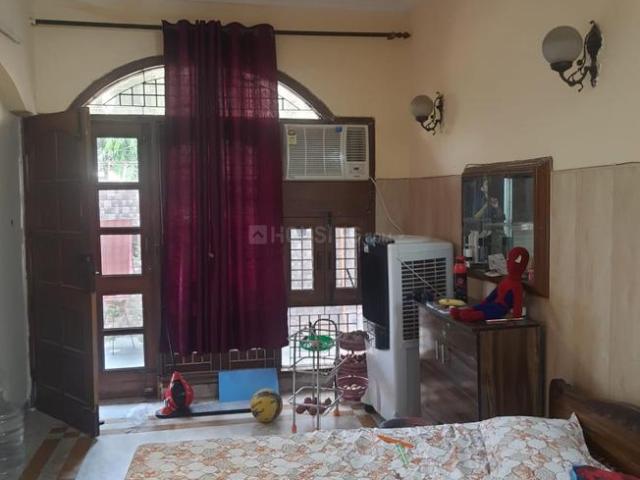 House for sale in Hariana