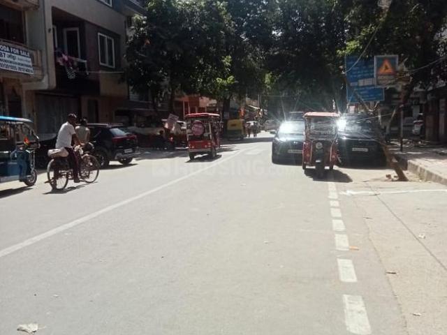 House for sale in North West Delhi, Deri