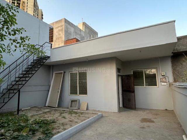 House for rent in Greater Noida - Delhi, Arunachal Pradesh
