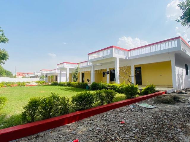 House for rent in Greater Noida - Delhi, Arunachal Pradesh