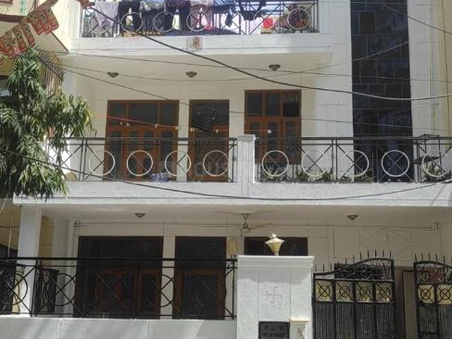 House for rent in Hariana
