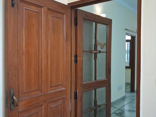 House for rent in Sector 47, Noida