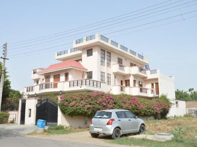 House for rent in Hariana