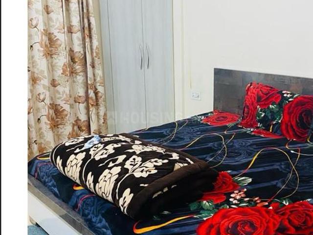 House for sale in Hariana