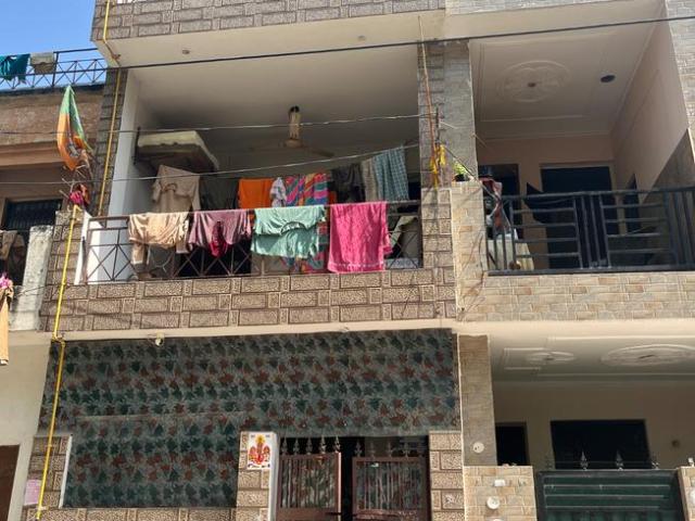 House for sale in Hariana