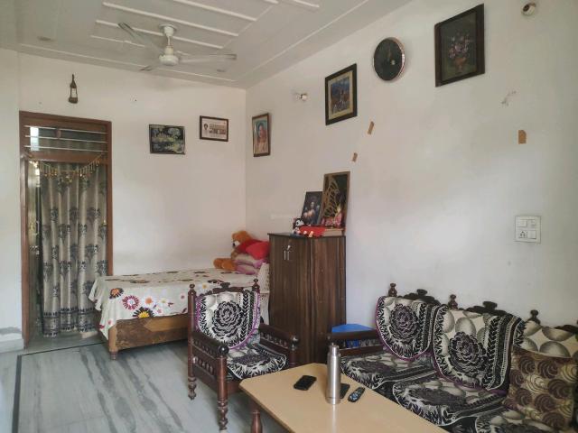 House for sale in Hariana