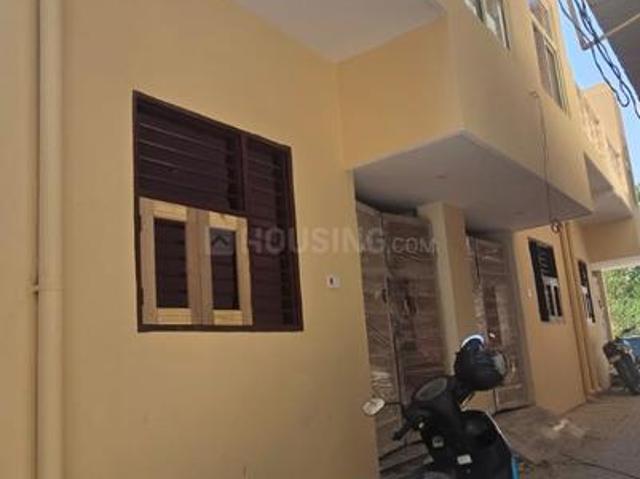 House for sale in Hariana