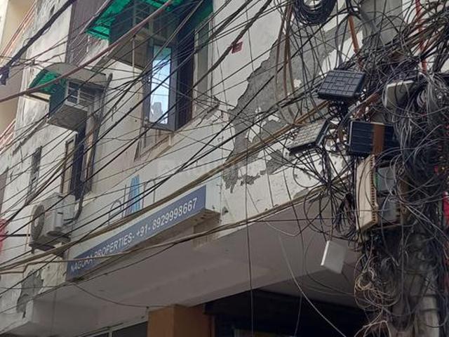 House for sale in South West Delhi, Deri