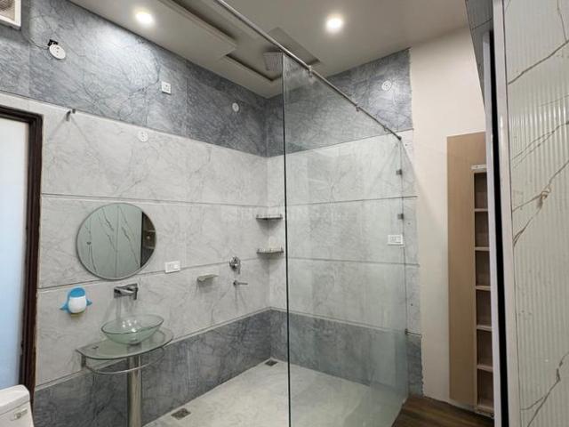 House for rent in Hariana