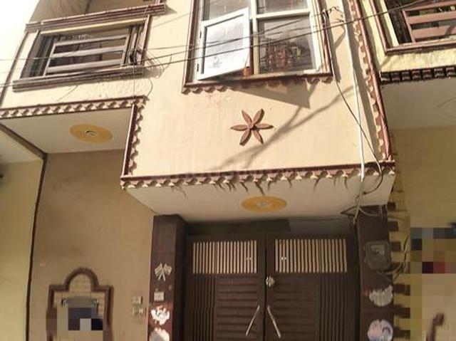 House for sale in Hariana