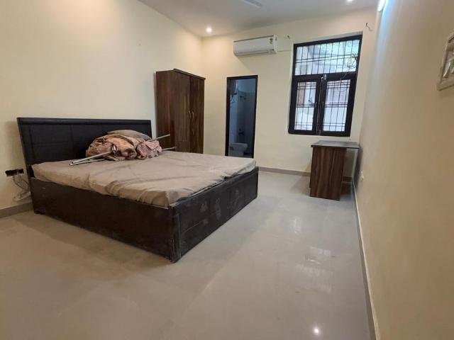 House for rent in Yaqubpur, Noida