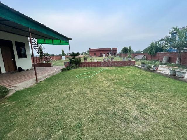 House for rent in Hariana