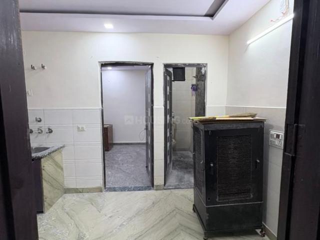 House for rent in Central Delhi, Deri