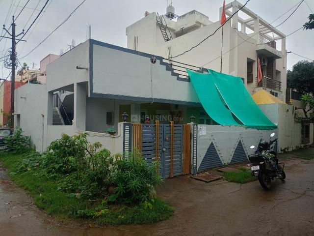 House for sale in Madya