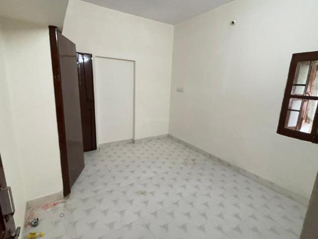 House for rent in Madya