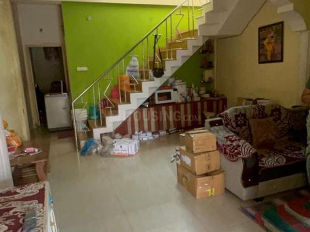 House for sale in Madya