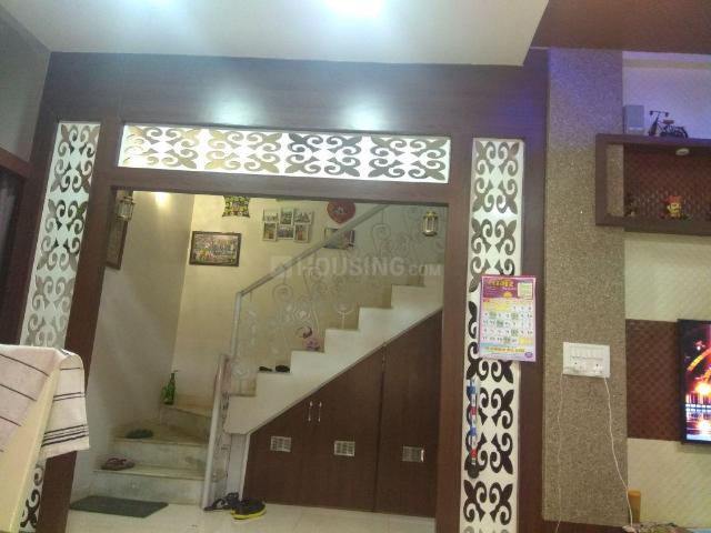House for rent in Madya