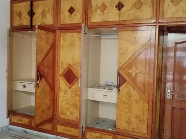 Property for rent in Hariana