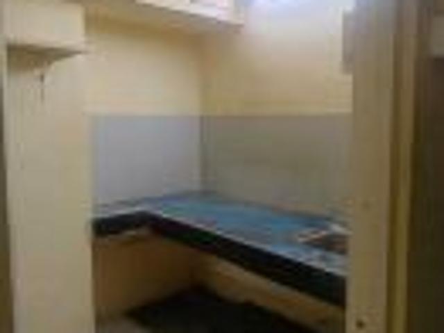 Property for rent in Madya
