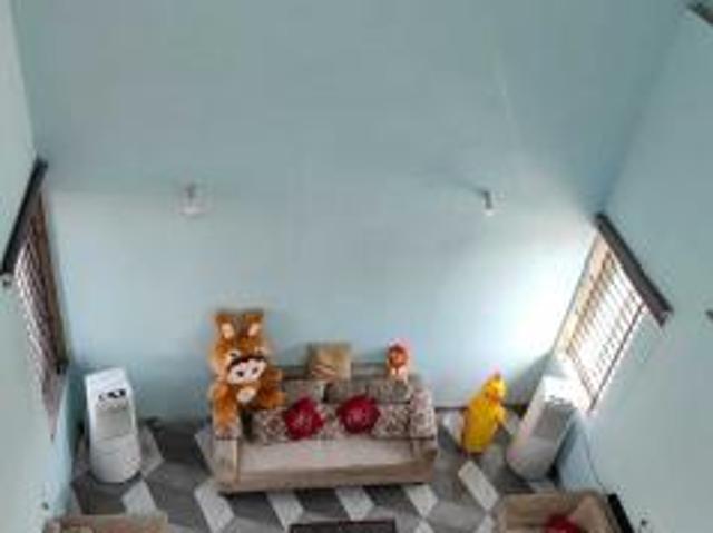 Property for rent in Madya