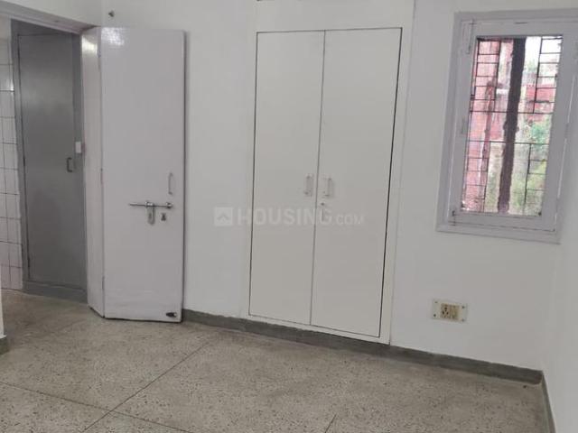 Flat for rent in Deri