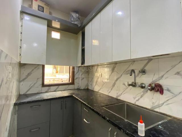 Flat for rent in North West Delhi, Deri