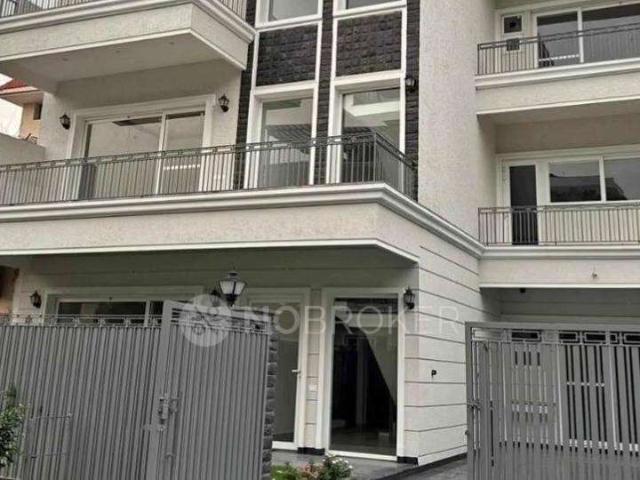 Property for rent in Hariana