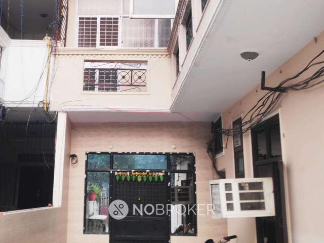 Property for rent in Hariana