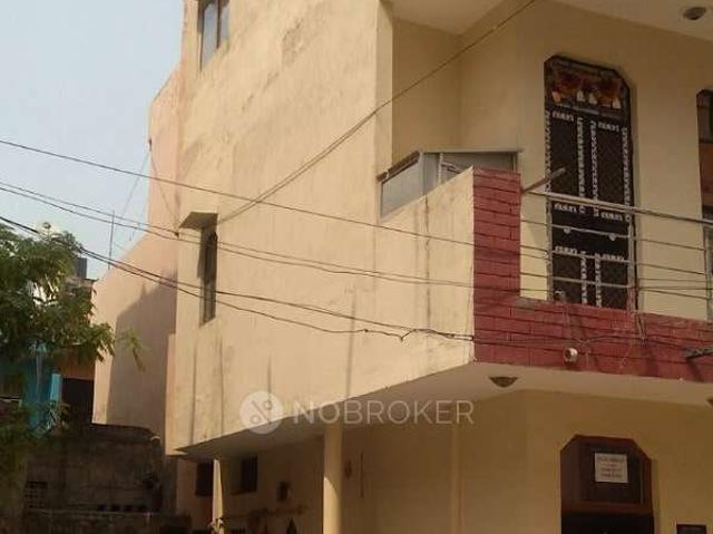 Property for rent in South West Delhi, Deri