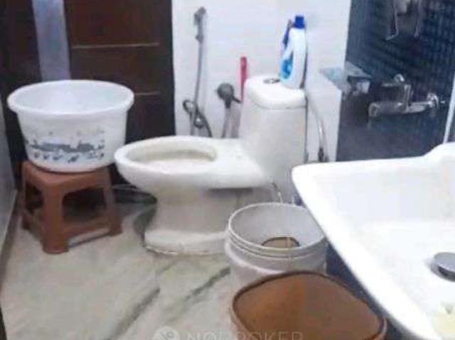 Property for rent in North West Delhi, Deri