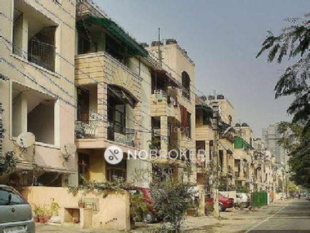Property for rent in Deri