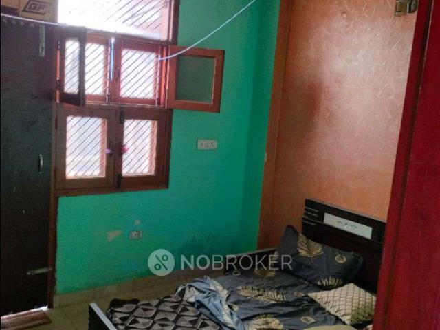 Property for sale in West Delhi, Deri